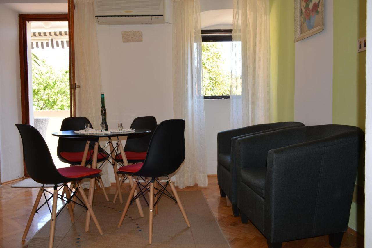 Apartment Bakarić Veli Losinj Bagian luar foto