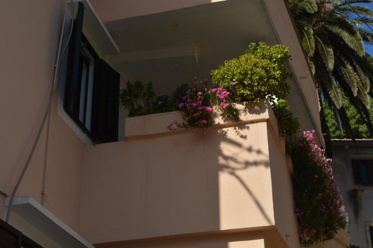 Apartment Bakarić Veli Losinj Bagian luar foto