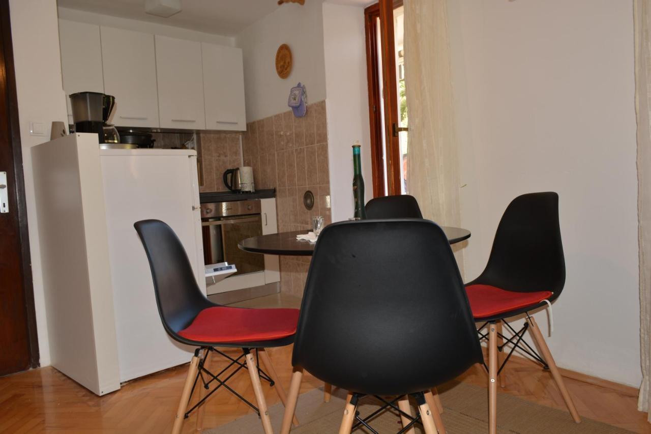 Apartment Bakarić Veli Losinj Bagian luar foto