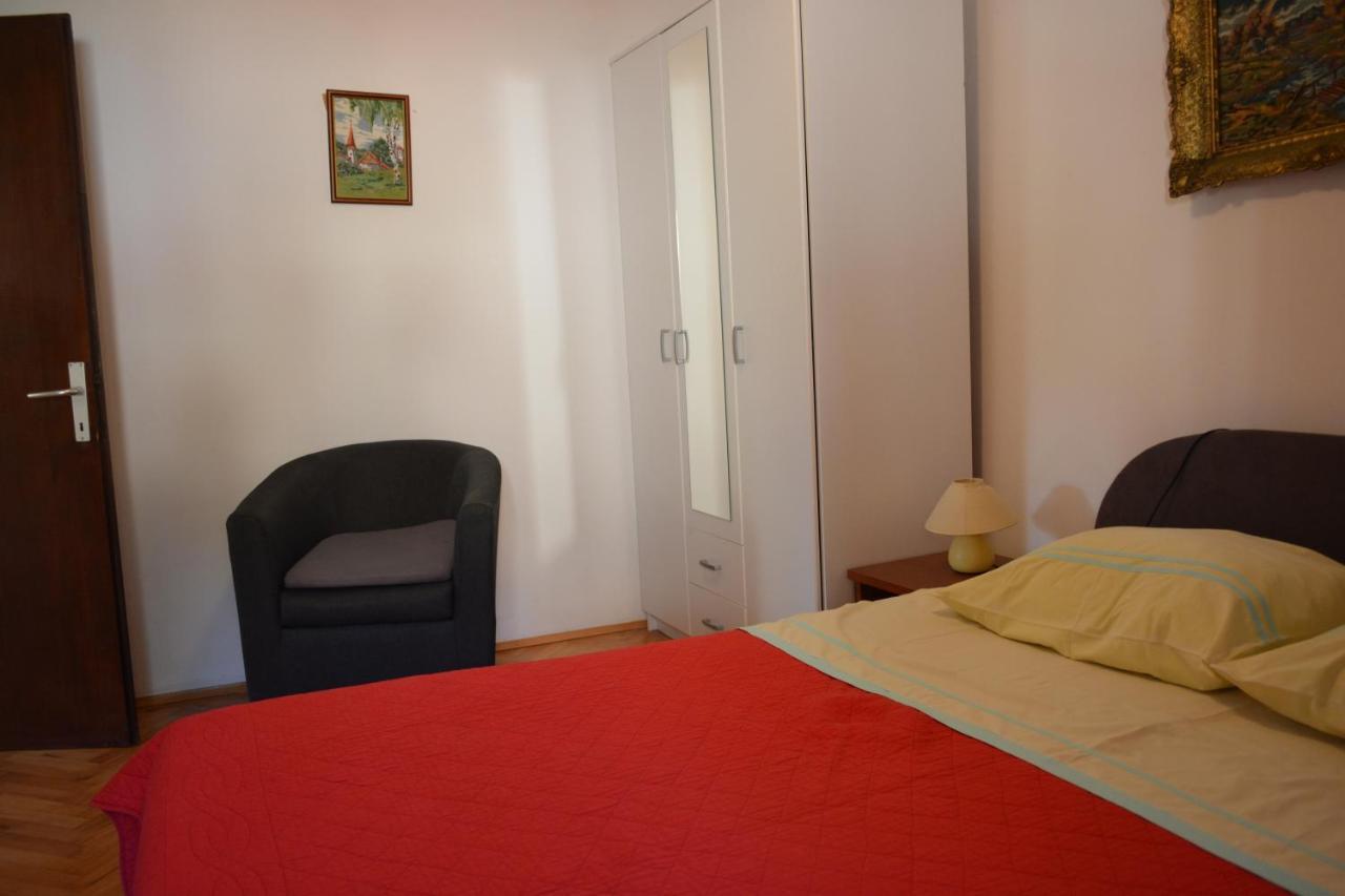 Apartment Bakarić Veli Losinj Bagian luar foto