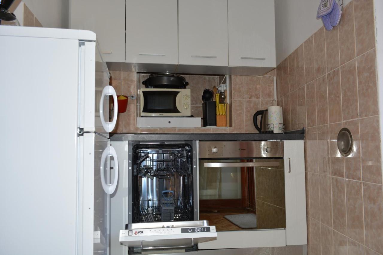 Apartment Bakarić Veli Losinj Bagian luar foto