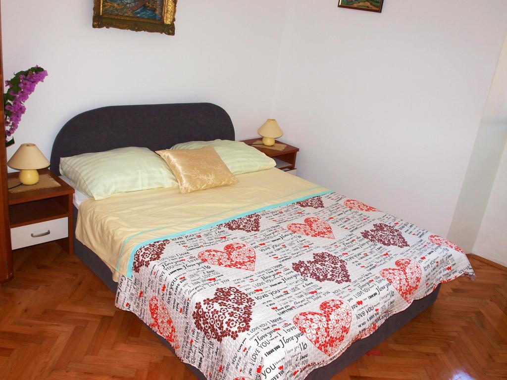 Apartment Bakarić Veli Losinj Ruang foto