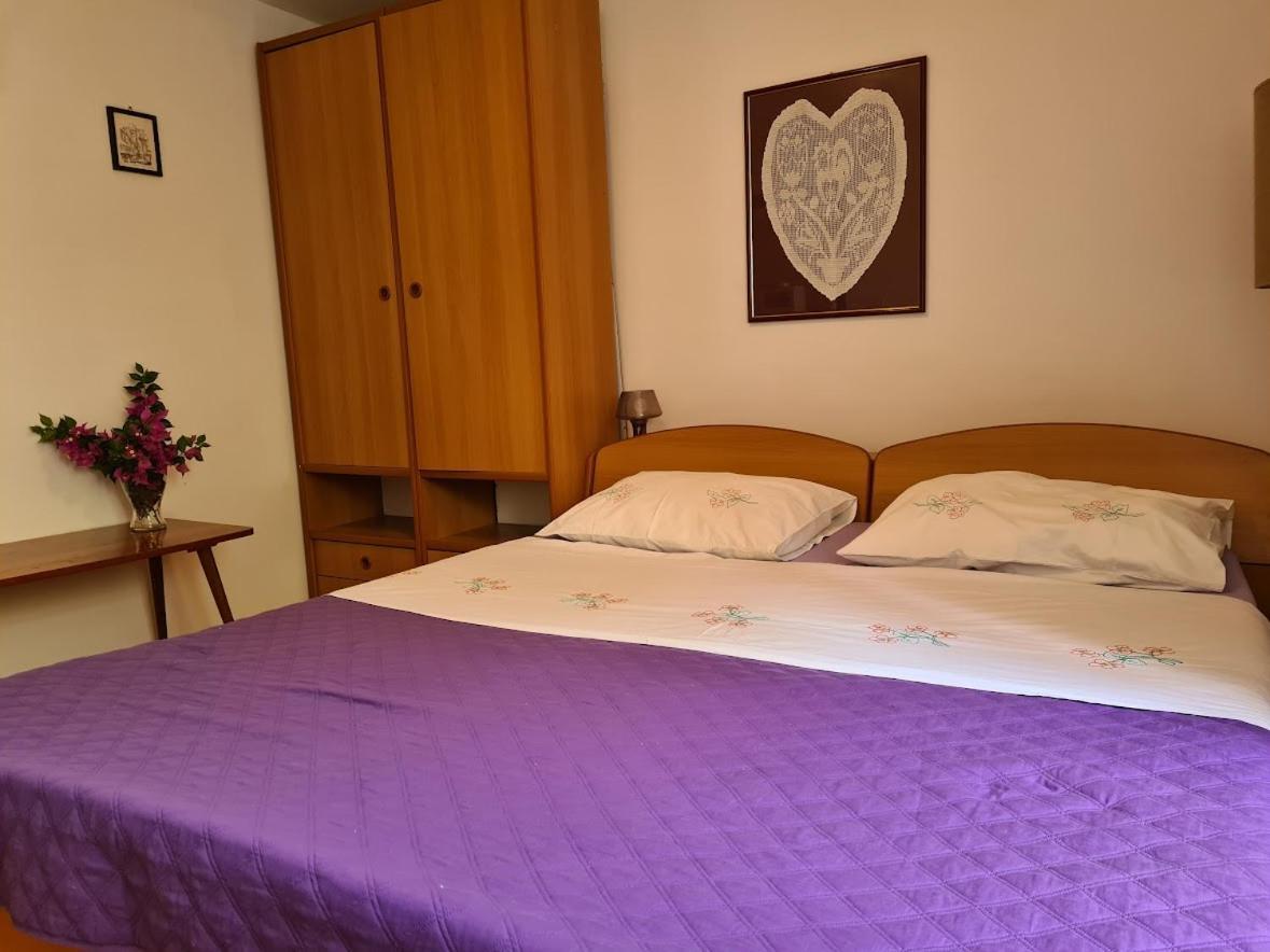 Apartment Bakarić Veli Losinj Bagian luar foto